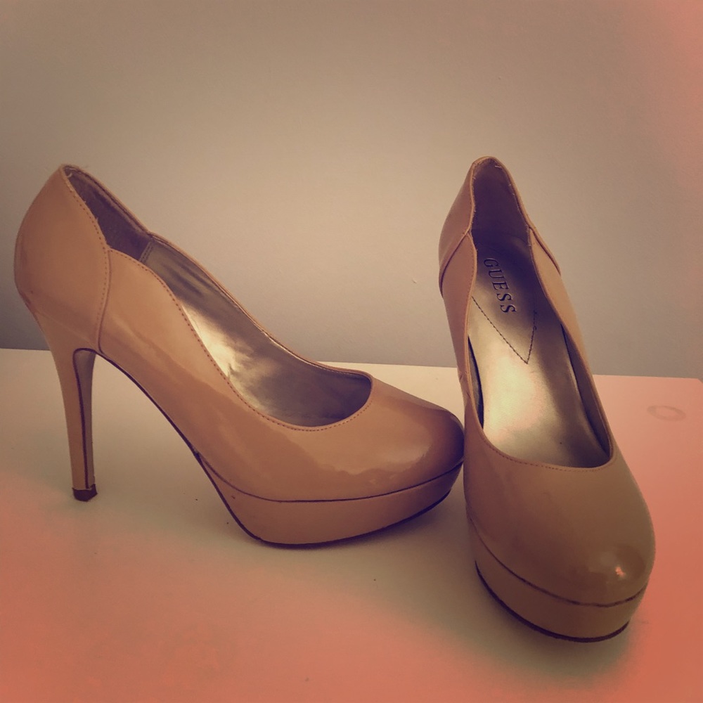Guess Nude Patten Pumps size 8, 5 inch heel